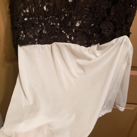 Dress - Picture 5 of 5